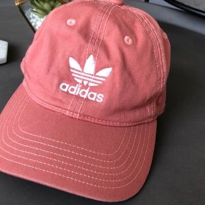 Adidas ball cap in blush pink